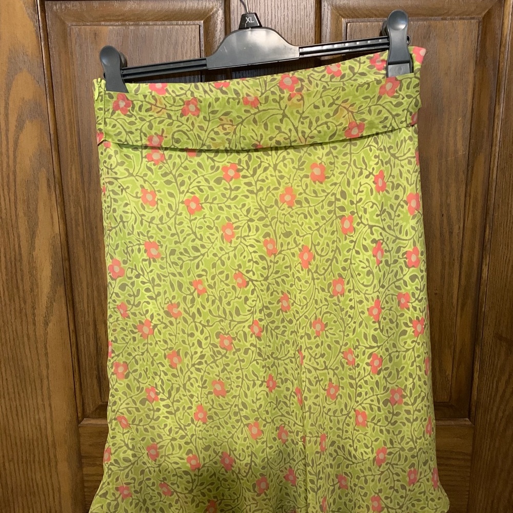 A new Sigrid Olsen skirt - Picture 2 of 3